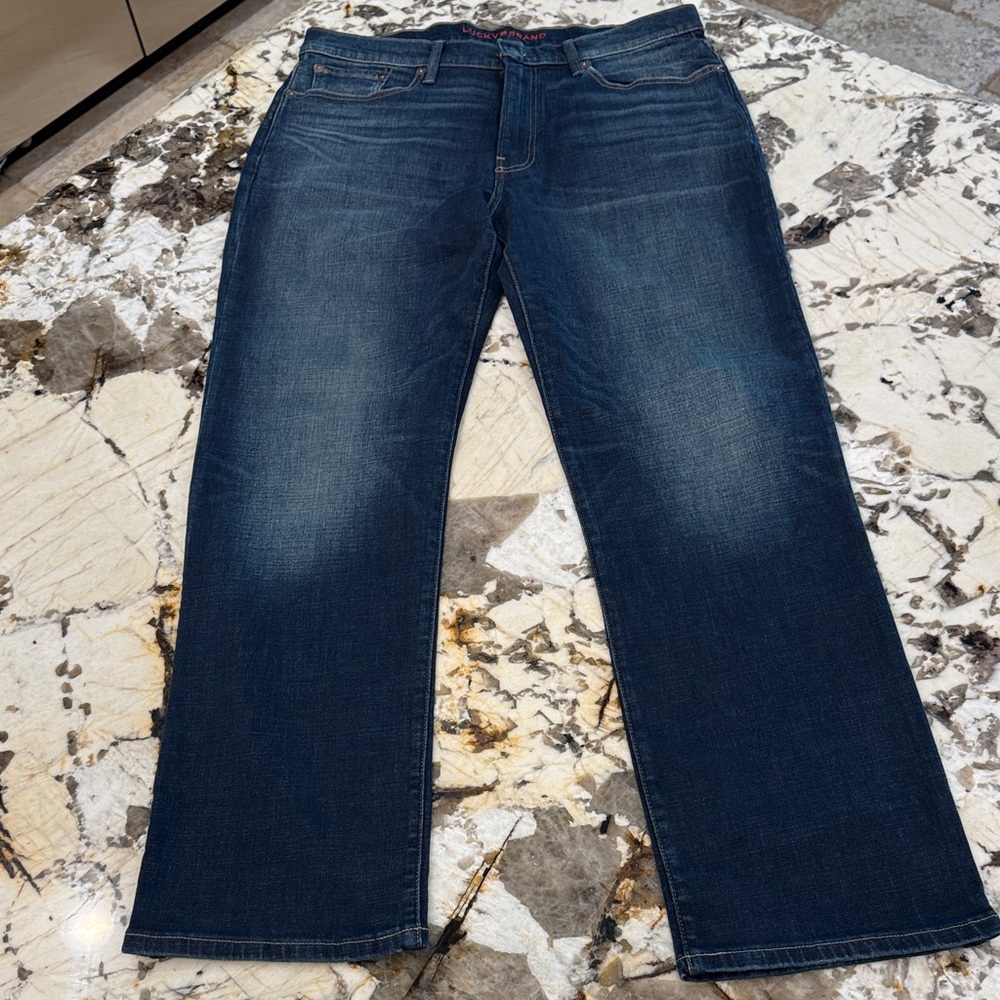 Lucky Brand Men's Dark Blue Relaxed Jeans